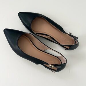 Old Navy Pointed Toe Flats